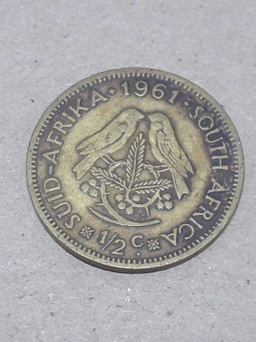 JOB LOTT OF COINS UP FOR GRABS , SEE PICS ! 17 COINS IN TOTAL !
