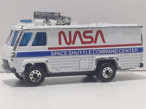 NASA SCUTTLE COMMAND CENTER VINTAGE CAST IRON CAR UP FOR GRABS***** R1 AUCTION******