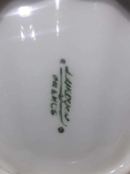 RARE VINTAGE SHELL PORCELAIN FLOWER PLATE