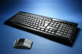 SAMSUNG PLEOMAX ULTRA TOUCH KEYBOARD AND WIRELESS MOUSSE COMBO