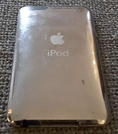 APPLE IPOD TOUCH 2 - 32GB