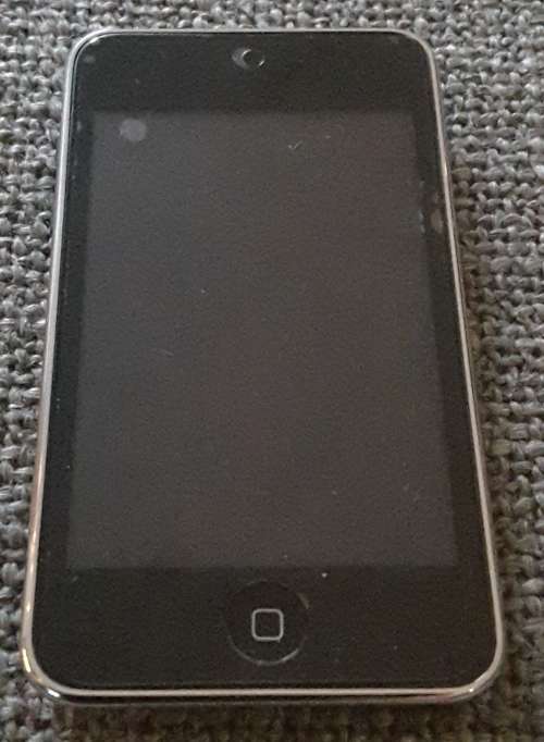 APPLE IPOD TOUCH 2 - 32GB
