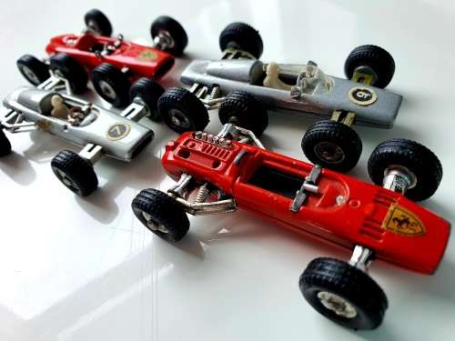 4X VINTAGE COLLECTORS FERRARI PENNY TOY CARS FROM 1960 - EXCELLENT CONDITION - ALL MADE IN ITALY