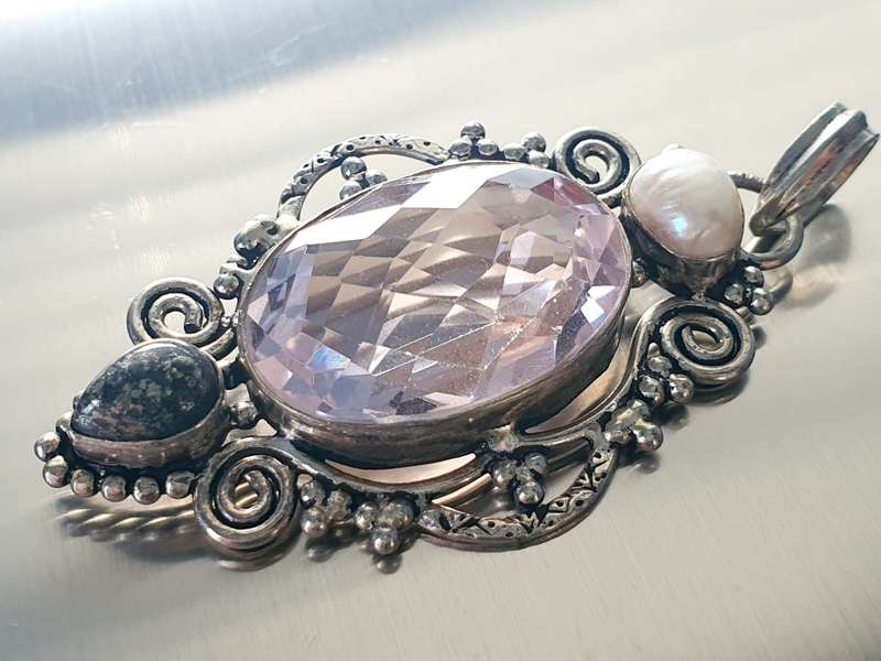 925 SILVER - LARGE PENDANT - ART DECO DESIGN - MASSIVE QUARZ - REAL PEARL AND GEM STONE