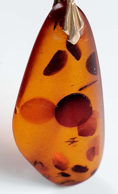 VINTAGE AMBER TEAR DROP PENDANT - REAL - HUGE PIECE WITH 5 CM