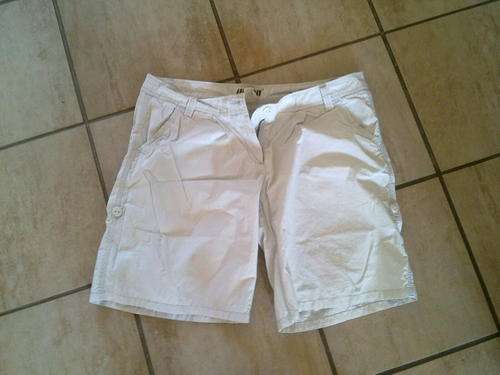 *LADIES URBAN FOLD UP SHORTS*