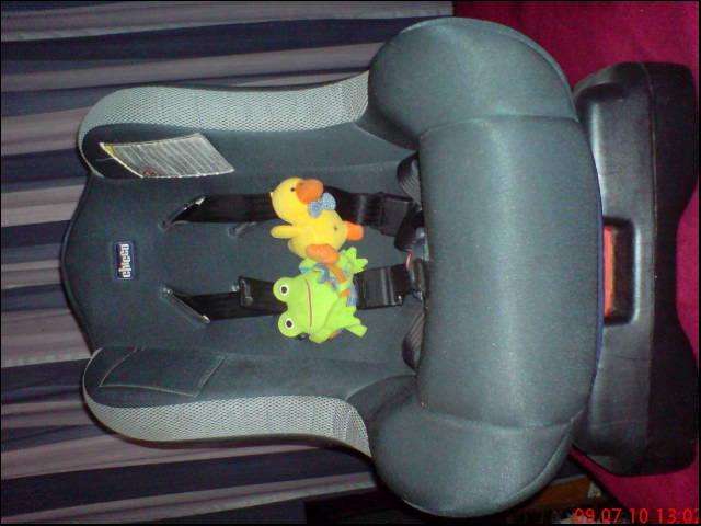 Chicco Baby Car Seat 0-18kg