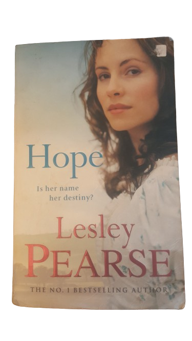 BOOKS - Hope - Lesley Pearse