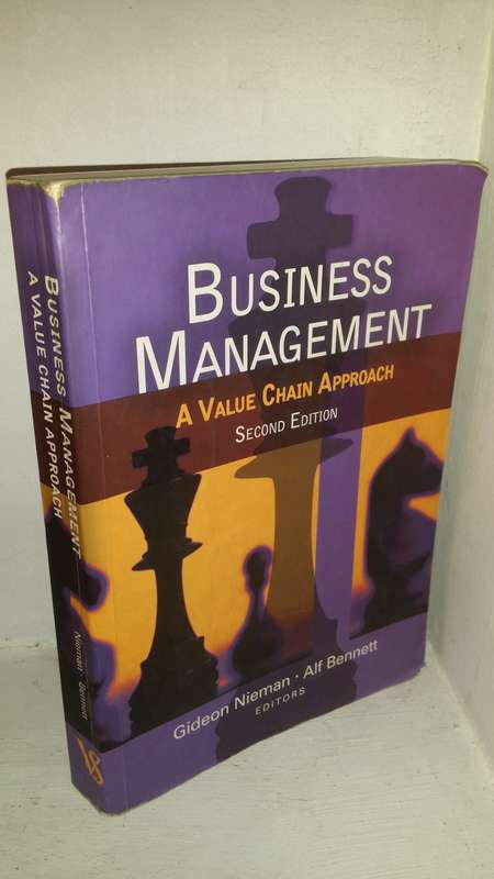 BOOKS SALE -  Business Management , A Value Chain Approach - Gideon Nieman . Alf Bennett