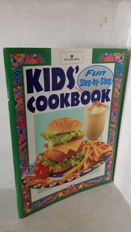 BOOKS - Kids Cookbook
