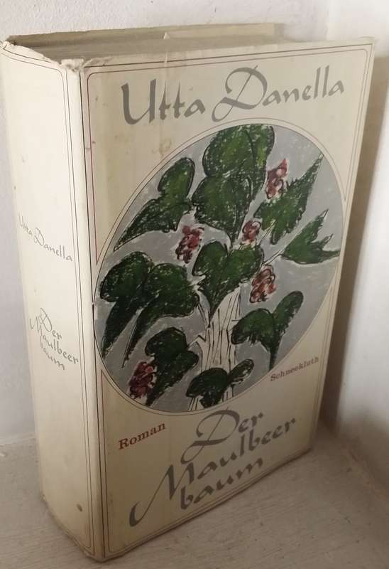BOOKS -  Der Maulbeer baum - Utta Danella
