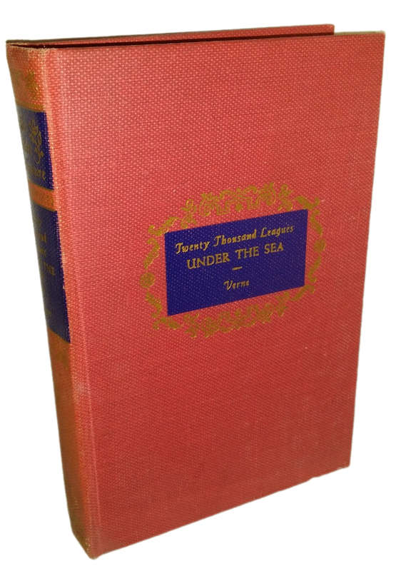 BOOKS -Twenty Thousand Leagues und the Sea- Cooper  -  Worlds best Literature