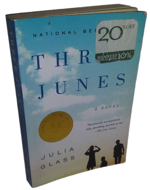 Books : Three Junes - Julia Glass