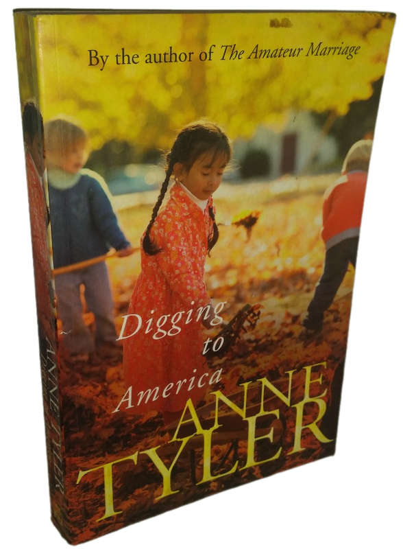 Books :  Digging to America - Ann Tyler