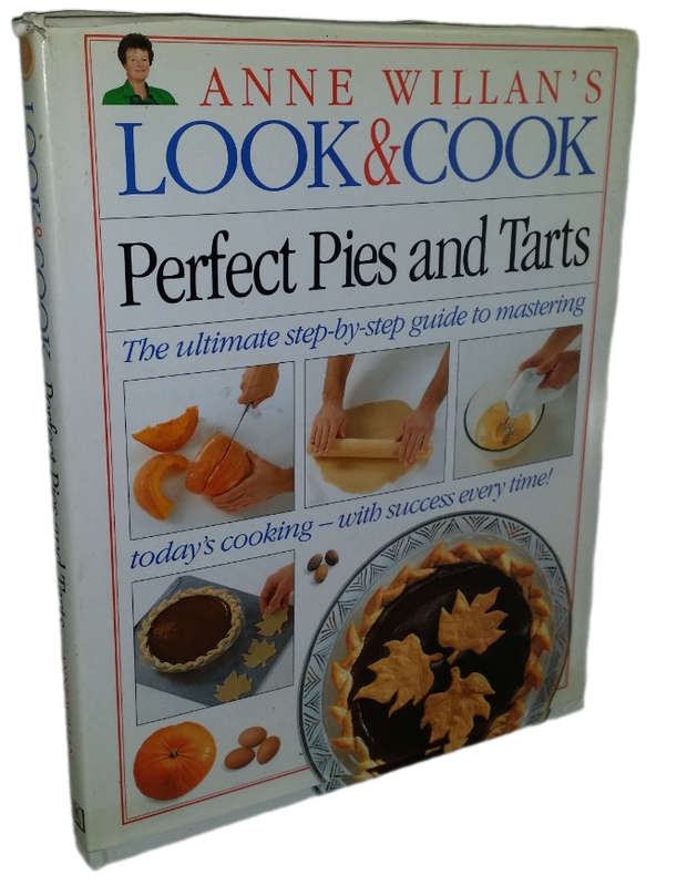 BOOKS - Perfect Pies and Tarts in colour