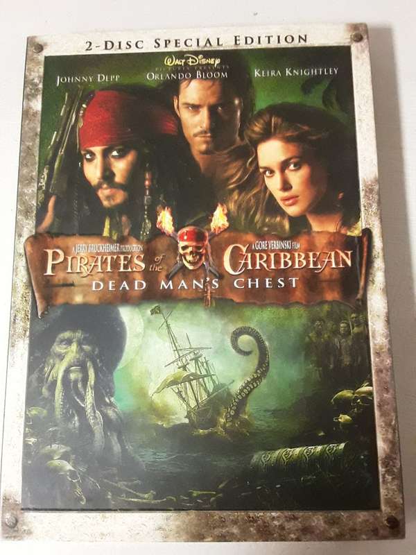 DVD movie  2 Disc Special Edition Pirates of the Caribbean dead man`s chest , Johnny Depp