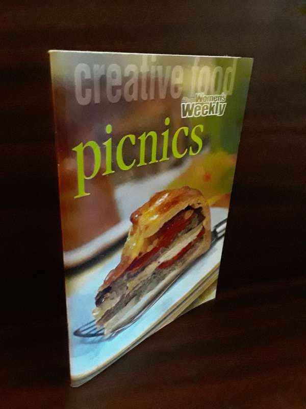 Books  -   Picnics