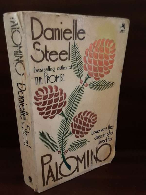 Books  - Palomino by  Danielle Steel