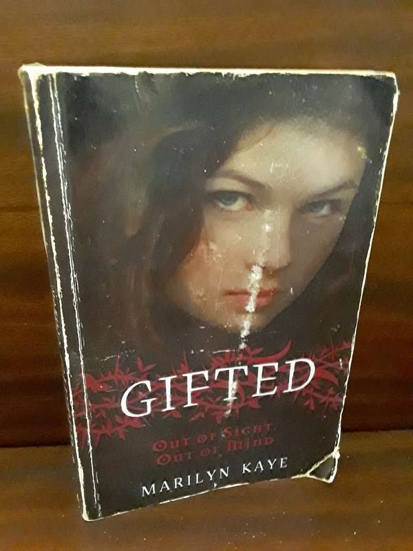 Books -  Gifted - Marilyn Kaye