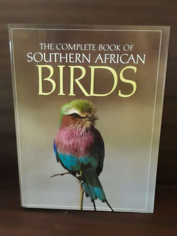 Books :   The Complete Book of Southern African Birds - Struik Winchester