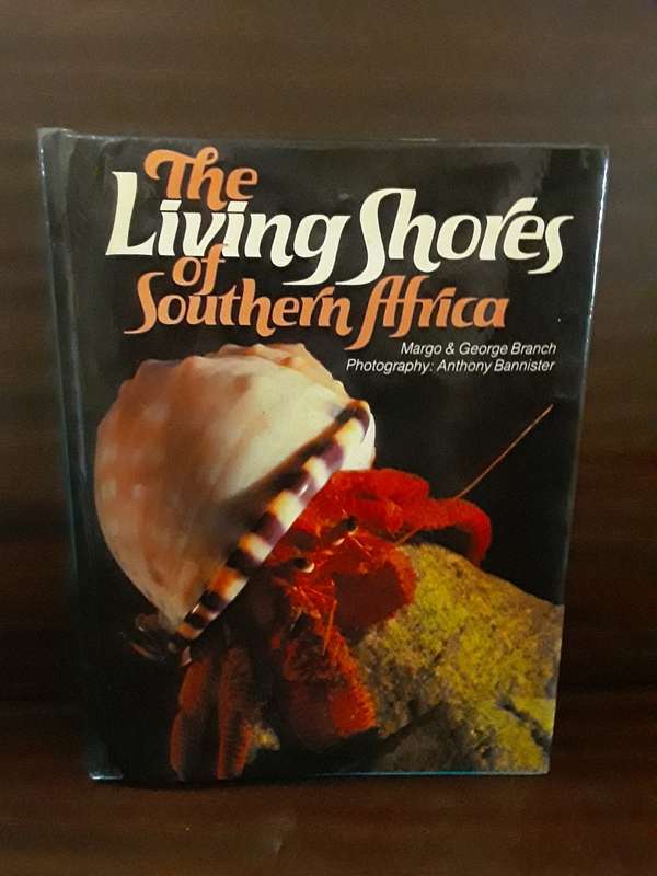 Books : The Living Shores of Southern Africa. - Branch, George  Illustrated