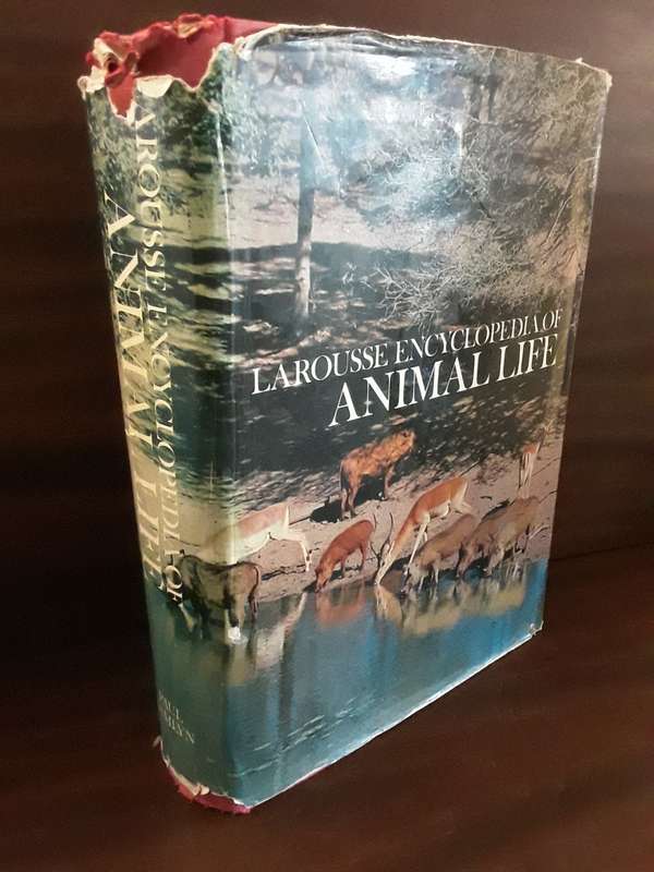 Books :   Larousse Encyclopedia of Animal Life