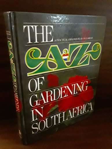 Books - A-Z of Gardening in South Africa , hardcover