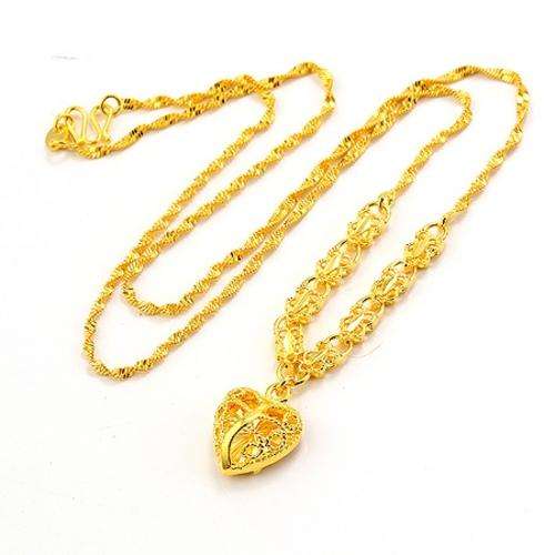 Breath taking! Arab Style 18ct GF Heart Pendant & Chain (NOT Gold Plated)