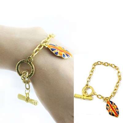 UK Kiss Lip British Flag Dangle Bracelet