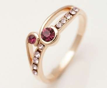 Gorgeous! 9ct GF Topaz Sapphire Stones Ring - Size 7 (NOT Gold Plated)