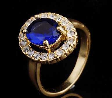 LUXURIOUS! 9ct Gold Filled Ring With Blue Cubic Zirconia Stone - Size S (NOT Fusion or Plated)!