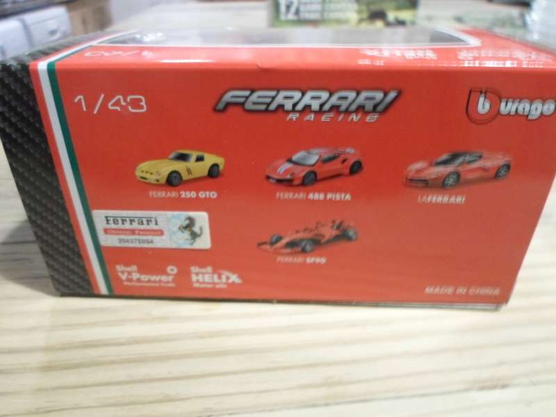 Shell 1/43 SF90 Ferrari Racing Die Model