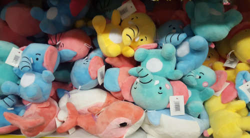 Gorgeous plush toys! Lots of different ones! 10 PER BID!! REDUCED TO CLEAR!!! PLEASE read listing.