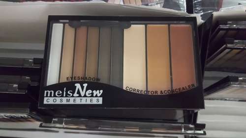REDUCED TO CLEAR!!! Eye Shadow. See Other Clearance Auctions!!!