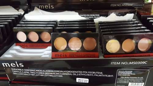 REDUCED TO CLEAR!!! Eye Shadow! See Other Clearance Auctions!!!