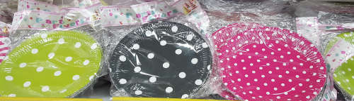 Gorgeous big paper plates set! CLEARANCE SALE!!! View other clearance auctions!.