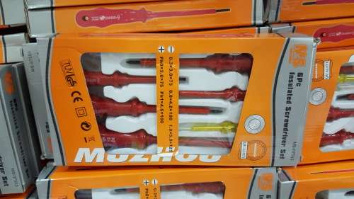6pc Insulated screwdriver set. REDUCED TO CLEAR!! View other clearance auctions!!