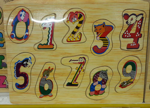 REDUCED TO CLEAR!!! Wooden 0-9 Puzzle!! See our other clearance auctions!.