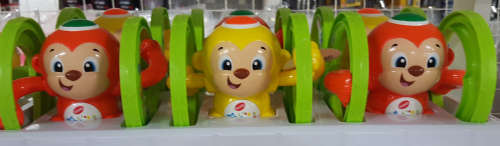 CLEARANCE SALE! Cute moving monkey toy. View other clearance auctions!