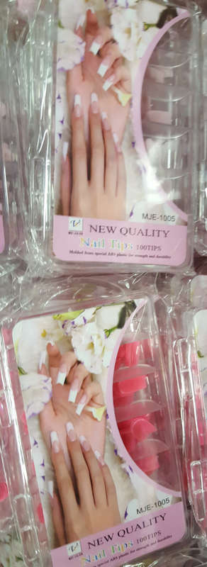 REDUCED TO CLEAR!! Nail tips. 100 tips!! View our other clearance auctions!!