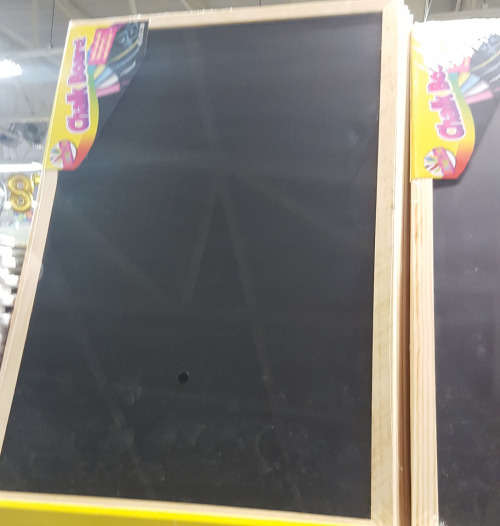 Big black board! 40x60cm.  REDUCED TO CLEAR!!! See our other clearance auctions!.