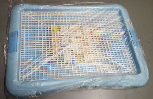 Big pet toilet. REDUCED TO CLEAR! See our other clearance auctions!