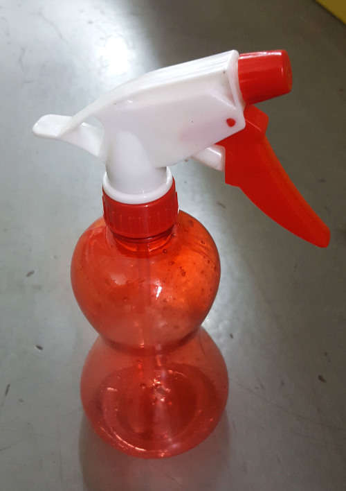 Spray bottle. CLEARANCE SALE!! See other clearance auctions!