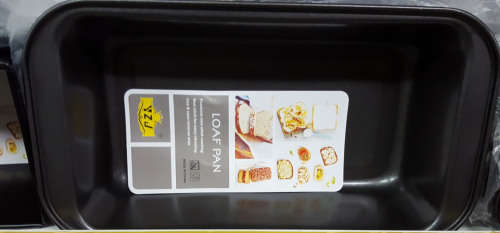 Loaf pan. CLEARANCE SALE!! See other clearance auctions!