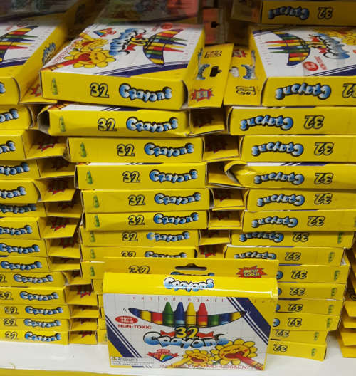 32pc Crayon sets. REDUCED TO CLEAR! View other clearance auctions!