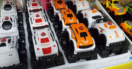 Police car with sound and light. REDUCED TO CLEAR!! See other clearance auctions!