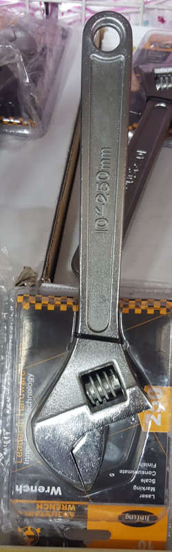 10' shifting spanner! CLEARANCE SALE!! View other clearance auctions!.
