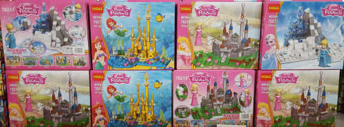 Princess collectible Building blocks! Frozen, Mermaid etc. See our other clearance auctions!.
