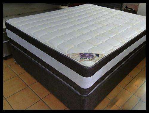 Double or Queen  " CHICAGO"  Visco-Elastic  Base and Mattress Set