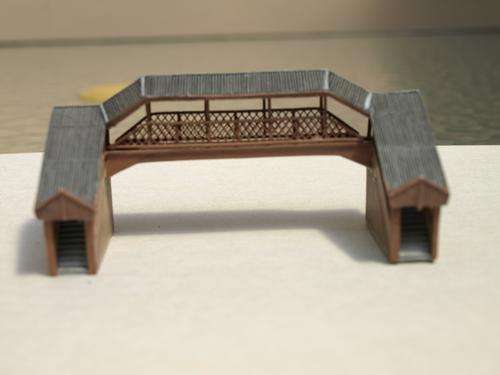 N Scale Covered Metal Footbridge